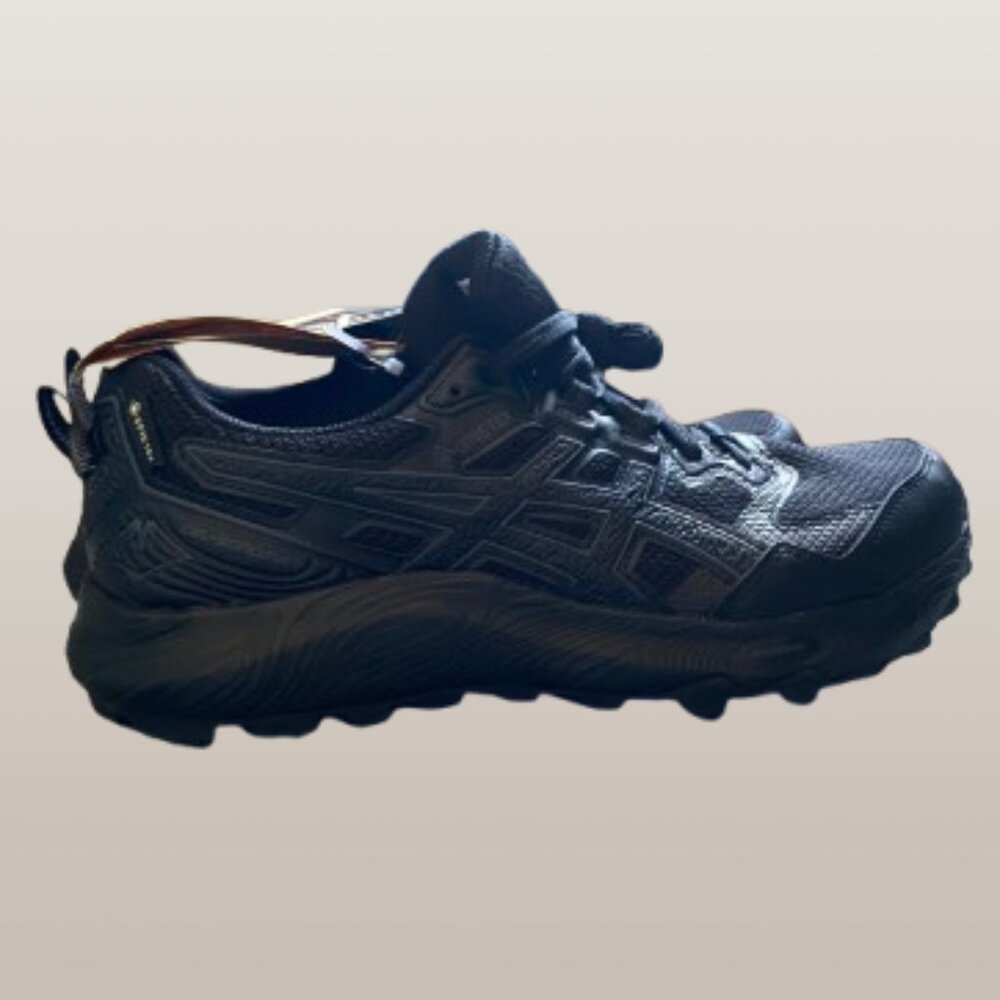 NEW Black Asics Shoes